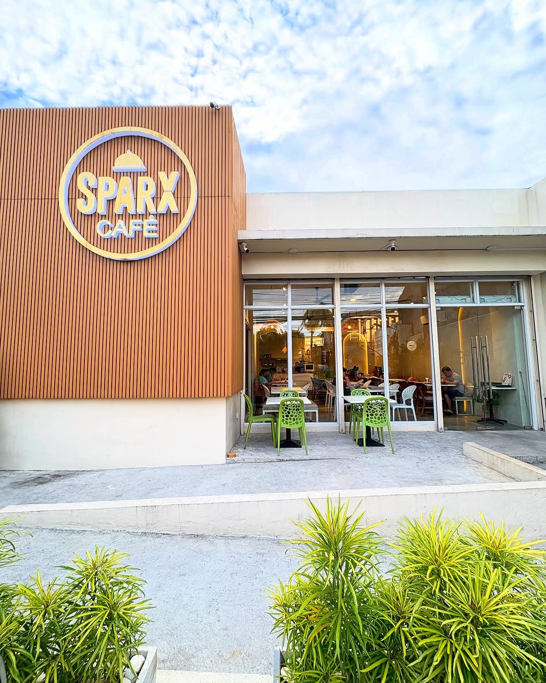 Sparx Café exterior